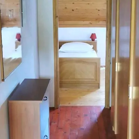 Beautiful 2-Bed Apartment In Cavtat *
